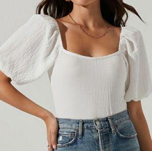 ASTR the label puff sleeve bodysuit